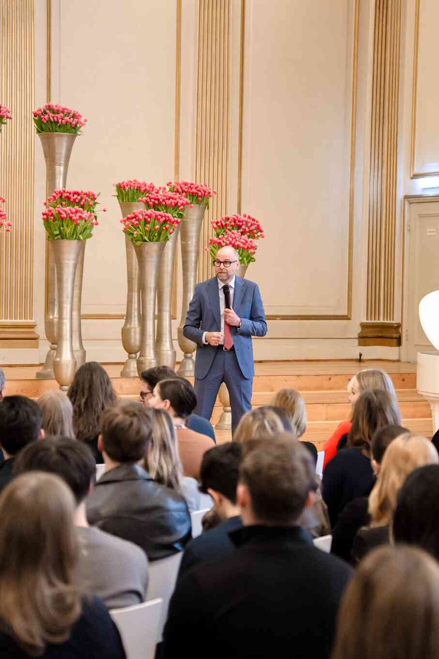 Impressionen der feierlichen Begrüßung unserer Erstsemesterstudierenden